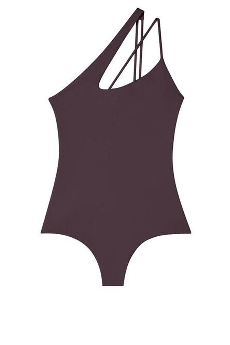 15 Most Flattering Swimsuits of 2017 to Wear on Your Beach Vacation