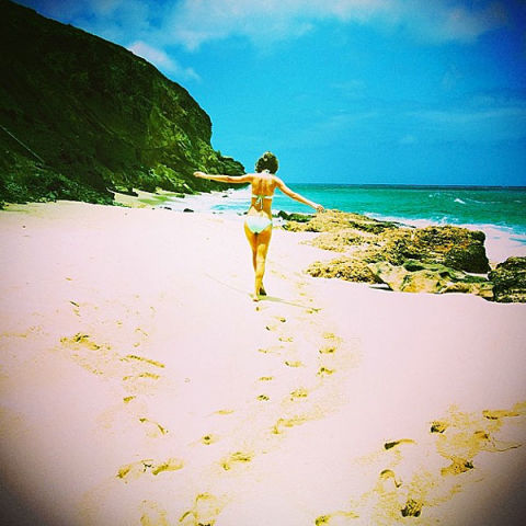 Shielding skin from the sun is key to not only turn back the clock but also prevent future DNA damage. Before you head to the beach, pool or to spend an afternoon lounging in the park, reach for one of these high-tech skin protectors.Photo via Taylor Swift's Instagram
