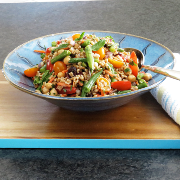 The NoFail Cold Farro Salad Salad Recipes
